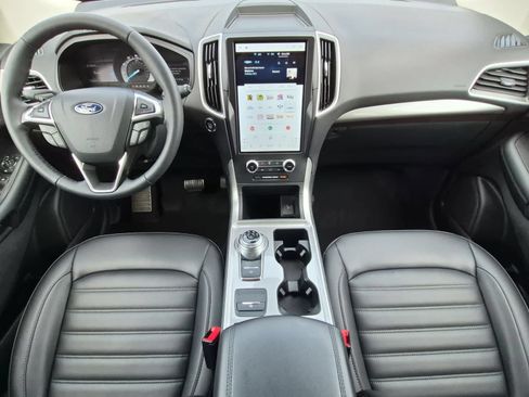 Used 2024 Ford Edge SEL w/ Convenience Package AWD/4WD image 15