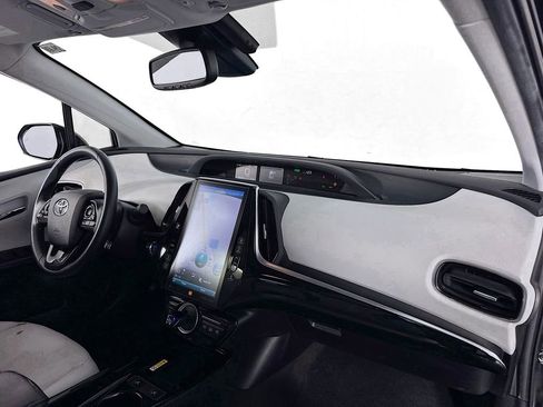 Used 2021 Toyota Prius Prime Limited image 28