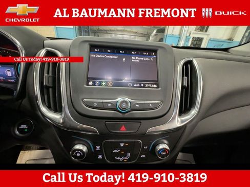 Used 2021 Chevrolet Equinox LT image 24