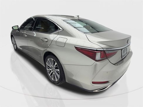Used 2021 Lexus ES 350 w/ Premium Package image 10