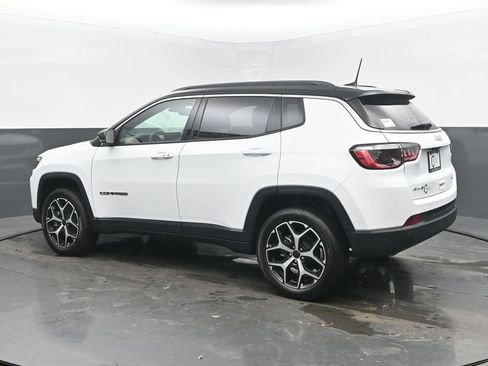 New 2026 Jeep Compass Limited image 3