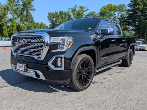 Used 2021 GMC Sierra 1500 Denali w/ Denali Premium Package AWD/4WD image 3