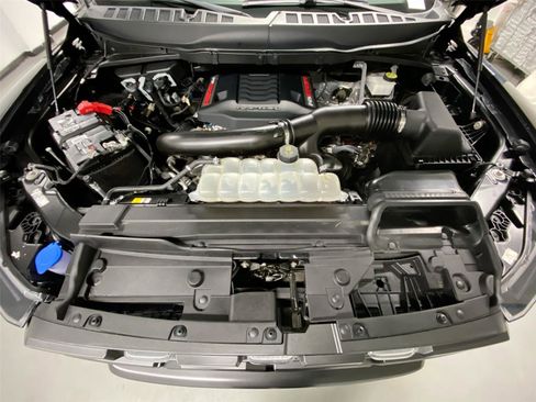 Used 2023 Ford F150 Raptor w/ Raptor Carbon Fibre Package image 22