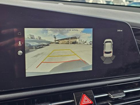 Used 2025 Kia Niro Wind w/ Wind Preserve Package FWD image 27