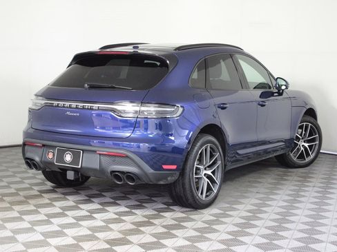 Used 2025 Porsche Macan image 8