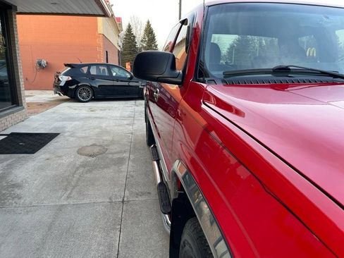 Used 2005 GMC Sierra 1500 SLE w/ Light Duty Power Package image 7