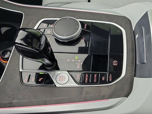 Certified 2023 BMW X5 xDrive40i w/ M Sport Package image 22