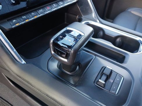 Used 2022 GMC Sierra 1500 Denali image 37