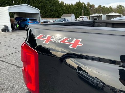 Used 2016 Chevrolet Silverado 1500 High Country w/ High Country Premium Package image 10