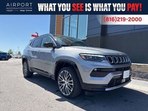 Used 2023 Jeep Compass Limited w/ Elite Group AWD/4WD image 1