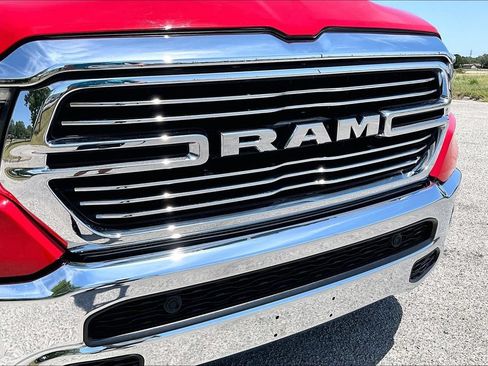 Used 2023 RAM 1500 Laramie AWD/4WD image 29