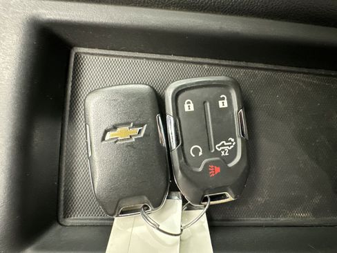 Certified 2020 Chevrolet Silverado 1500 RST image 29