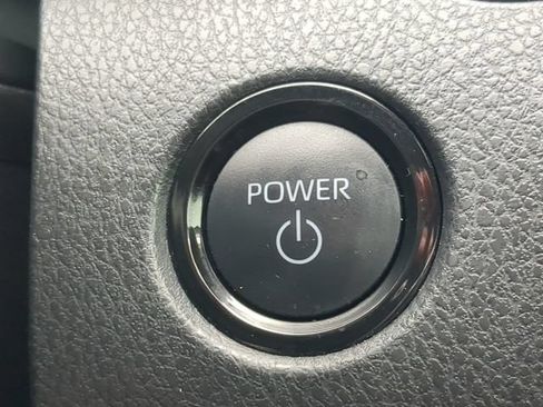 Used 2025 Toyota Camry LE w/ Convenience Package FWD image 26