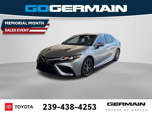 Certified 2024 Toyota Camry SE FWD image 1