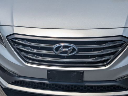 Used 2017 Hyundai Sonata Sport w/ Value Edition Package 02 FWD image 12