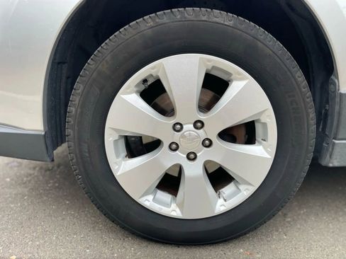 Used 2011 Subaru Outback 2.5i Premium image 24