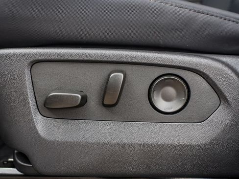 Used 2025 GMC Hummer EV 2X AWD/4WD image 22