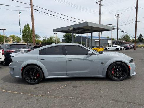 Used 2021 Dodge Charger SRT Hellcat image 8