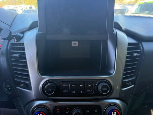 Used 2016 Chevrolet Suburban LTZ image 20