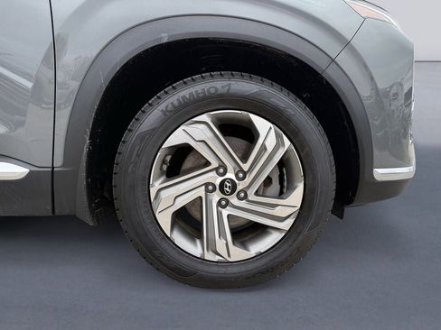 Used 2022 Hyundai Santa Fe SEL w/ Convenience Package image 9