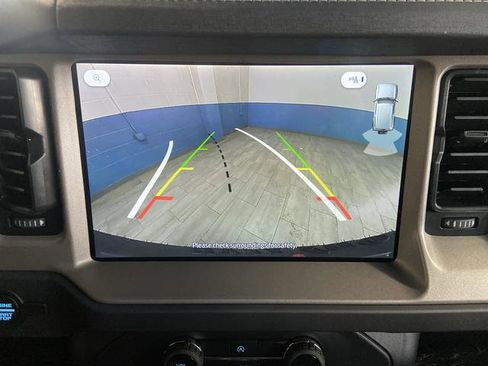 New 2025 Ford Bronco Outer Banks w/ Sasquatch Package AWD/4WD image 10