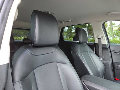 Used 2023 Kia Sportage EX FWD image 16