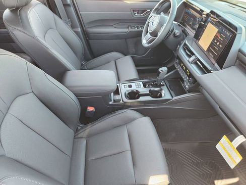 New 2026 Subaru Outback Touring image 10