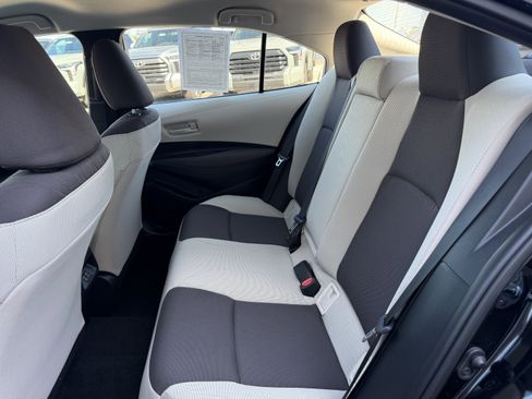 Certified 2025 Toyota Corolla LE FWD image 18