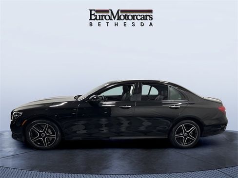Certified 2022 Mercedes-Benz E 350 4MATIC Sedan image 2