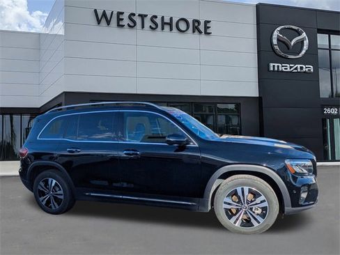 Used 2025 Mercedes-Benz GLB 250 image 1