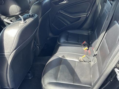 Used 2019 Mercedes-Benz GLA 250 image 17