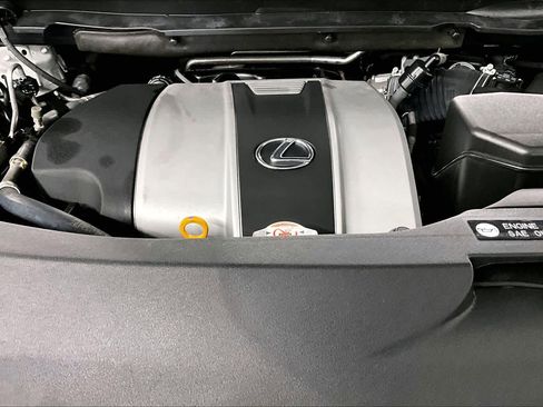 Used 2018 Lexus RX 350L FWD w/ Accessory Package image 31