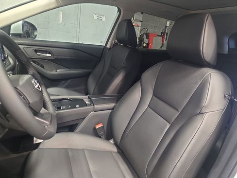 New 2026 Nissan Rogue SV w/ Cold Weather Package FWD image 15