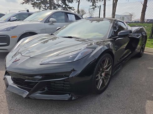 Used 2024 Chevrolet Corvette Z06 image 8