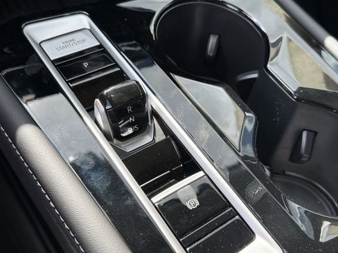 New 2026 Volkswagen Atlas SEL Premium R-Line image 21