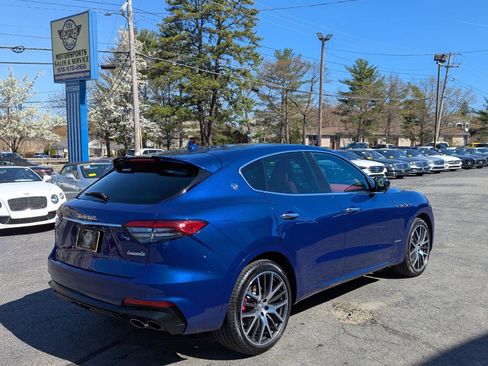Used 2021 Maserati Levante S GranSport AWD/4WD image 7