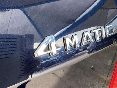 Used 2012 Mercedes-Benz GL 450 4MATIC image 9