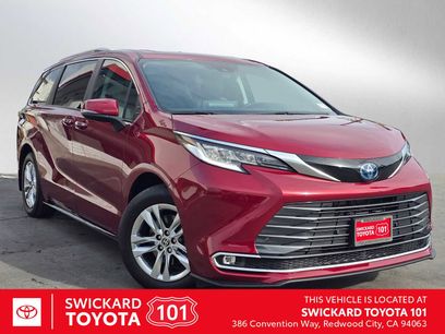Used 2023 Toyota Sienna Limited