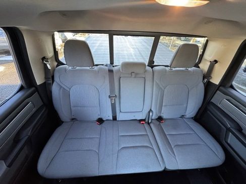 Used 2019 RAM 1500 Big Horn image 13