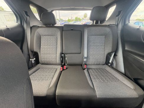 Used 2024 Chevrolet Equinox LT FWD image 41