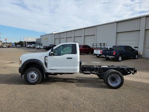 New 2026 Ford F550 XL image 3