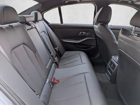 Used 2025 BMW M340i Sedan RWD image 21