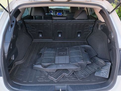 Used 2018 Subaru Outback 3.6R Limited w/ Popular Package #2 image 38