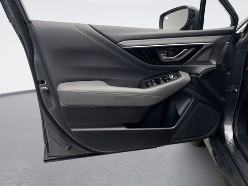 Used 2022 Subaru Outback Onyx Edition XT image 9