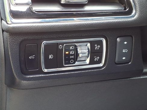 Used 2023 Lincoln Navigator Reserve AWD/4WD image 22