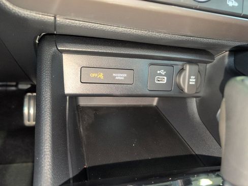 Certified 2025 Acura Integra A-Spec image 21