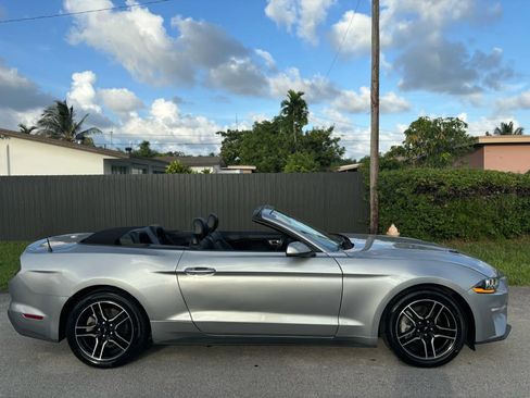 Used 2023 Ford Mustang Premium RWD image 3