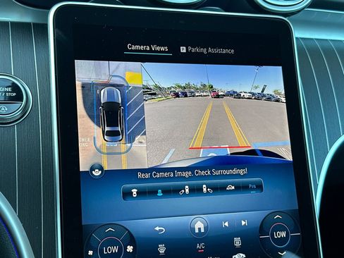 New 2025 Mercedes-Benz C 300 4MATIC Sedan image 22