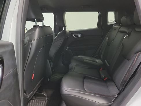 Used 2026 Jeep Compass Trailhawk AWD/4WD image 29