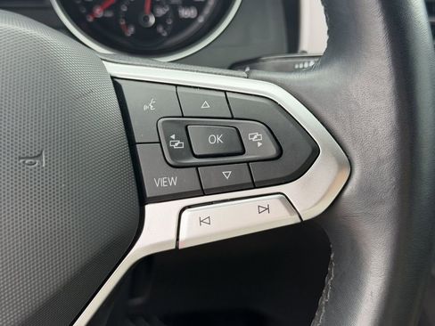 Used 2020 Volkswagen Atlas Cross Sport SE w/ Panoramic Sunroof Package AWD/4WD image 23